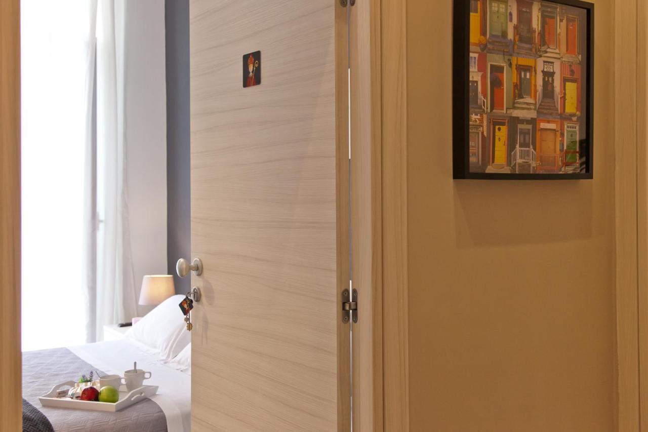 Le Corti Di Napoli Apartments Luaran gambar
