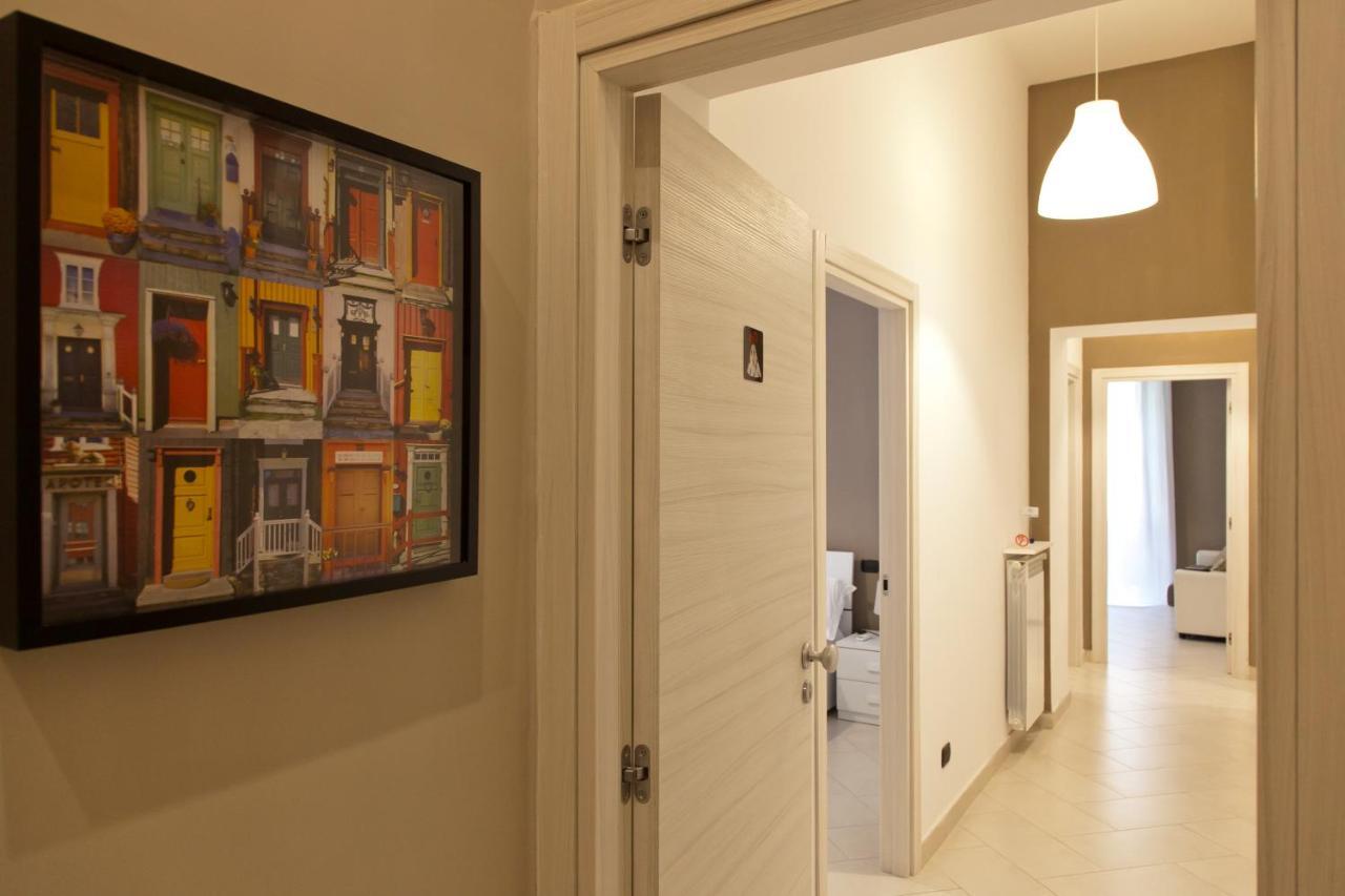 Le Corti Di Napoli Apartments Luaran gambar